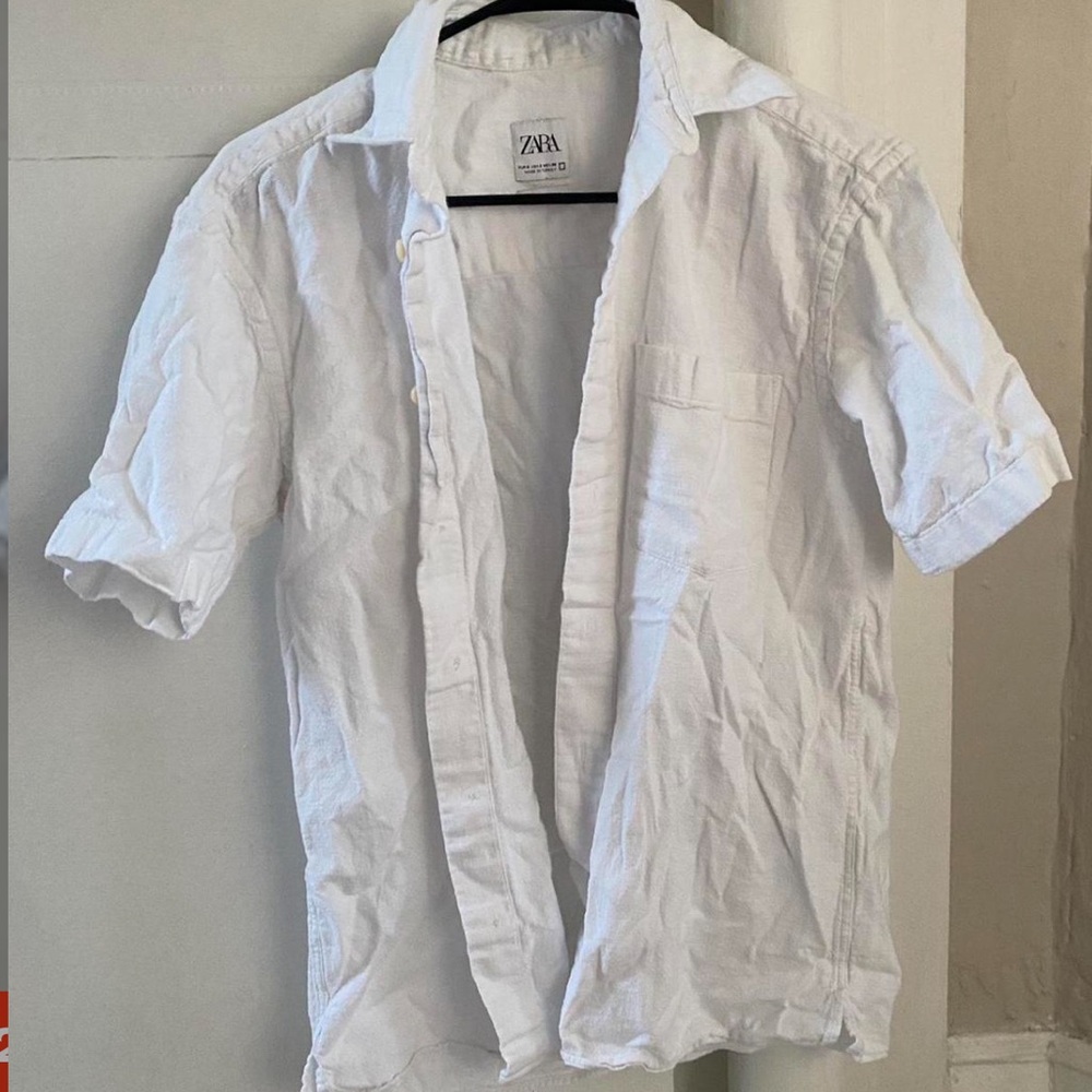 Zara white button down collared short sleeve shirt